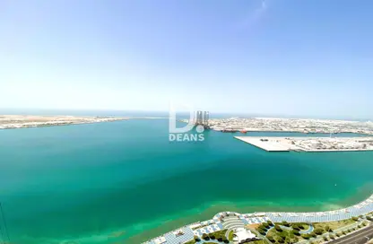 شقة - 4 غرف نوم - 5 حمامات للايجار في برج الريف - شارع الكورنيش - أبوظبي