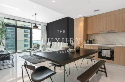 Apartment - 2 Bedrooms - 3 Bathrooms for sale in Beach Vista Tower 2 - Beach Vista - EMAAR Beachfront - Dubai Harbour - Dubai