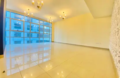 Apartment - 3 Bedrooms - 3 Bathrooms for rent in Al Mamoura - Muroor Area - Abu Dhabi