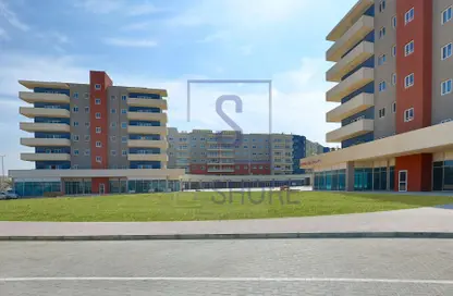 Apartment - 2 Bedrooms - 2 Bathrooms for rent in Al Reef Downtown - Al Reef - Abu Dhabi