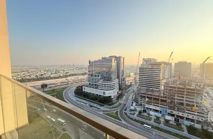 Apartment - 2 Bedrooms - 3 Bathrooms for rent in SOL Avenue - Business Bay - Dubai