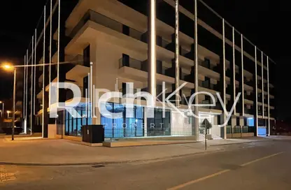 Retail - Studio - 1 Bathroom for rent in Dusk by Binghatti - Jumeirah Village Circle - Dubai