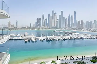 Apartment - 2 Bedrooms - 2 Bathrooms for rent in Palace Beach Residence - EMAAR Beachfront - Dubai Harbour - Dubai