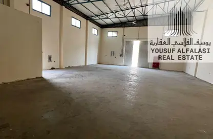 مستودع - استوديو - 2 حمامات للايجار في أم الثعوب - أم القيوين