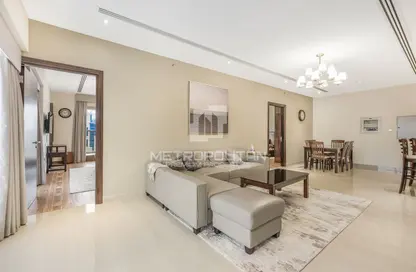 Apartment - 2 Bedrooms - 3 Bathrooms for sale in Elite Downtown Residence - Downtown Dubai - Dubai