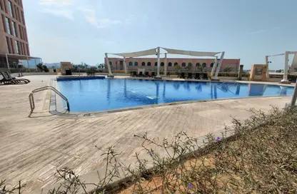 Apartment - 3 Bedrooms - 4 Bathrooms for rent in Shining Towers - Al Khalidiya - Abu Dhabi