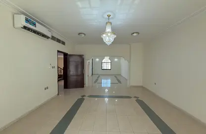 Villa - 4 Bedrooms - 5 Bathrooms for rent in Mirdif Villas - Mirdif - Dubai Villa - 4 Bedrooms - 5 Bathrooms for rent in Mirdif Villas - Mirdif - Dubai