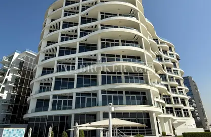 Apartment - 2 Bedrooms - 3 Bathrooms for rent in Royal Bay - Palm Jumeirah - Dubai