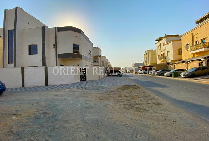 15438718 - Property Image 2