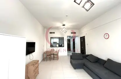 شقة - غرفة نوم - 2 حمامات للايجار في آمنا ريزيدينسي - 4 الورسان - الورسان - دبي