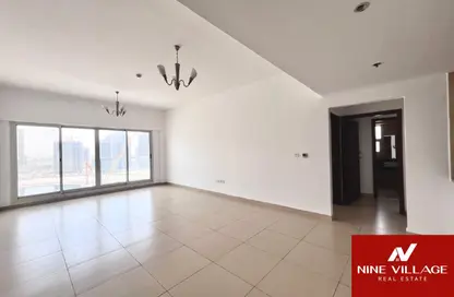 Apartment - 2 Bedrooms - 3 Bathrooms for rent in Stadium Point - Dubai Sports City - Dubai