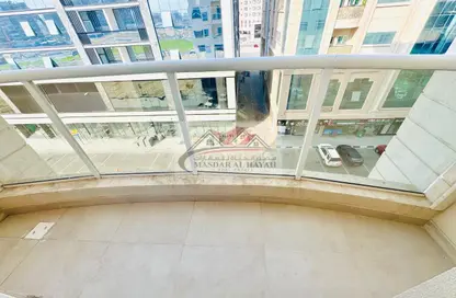 Apartment - 1 Bedroom - 2 Bathrooms for rent in Muwaileh 29 Building - Muwaileh - Sharjah