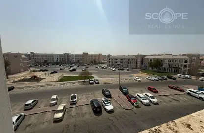 شقة - 1 حمام للايجار في بي 20 - طراز فرنسي - المدينة الدولية - دبي