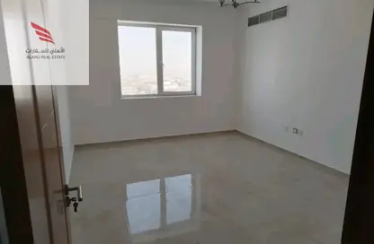 شقة - 2 غرف نوم - 2 حمامات للايجار في برج البوابة 1 - مشيرف - عجمان