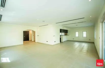 Villa - 3 Bedrooms - 4 Bathrooms for rent in Legacy - Jumeirah Park - Dubai