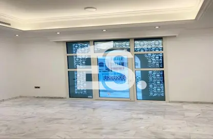 Villa - Studio - 7+ Bathrooms for rent in Shakhbout City - Abu Dhabi