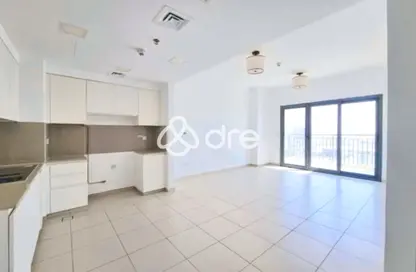 Apartment - 2 Bedrooms - 2 Bathrooms for rent in Zahra Apartments 2A - Zahra Apartments - Town Square - Dubai
