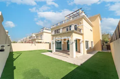 Villa - 4 Bedrooms - 5 Bathrooms for rent in Legacy - Jumeirah Park - Dubai