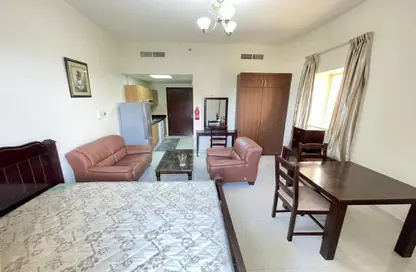 شقة - 1 حمام للبيع في مساكن النخبة رقم 6 - مساكن النخبة الرياضية - مدينة دبي الرياضية - دبي