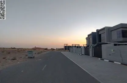 أرض - استوديو للبيع في بساتين السره - مشروع السرة السكني - أم القيوين