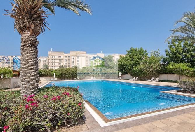 15040216 - Property Main Image