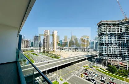 Apartment - 1 Bedroom - 2 Bathrooms for rent in SOL Avenue - Business Bay - Dubai