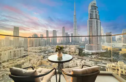 Apartment - 2 Bedrooms - 2 Bathrooms for rent in Burj Royale - Downtown Dubai - Dubai