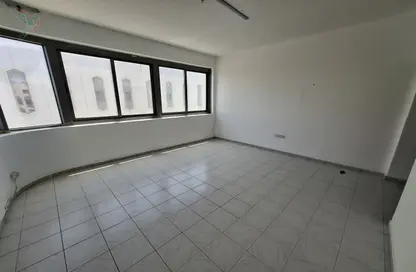 Apartment - 1 Bedroom - 2 Bathrooms for rent in Aud Al Touba 1 - Central District - Al Ain