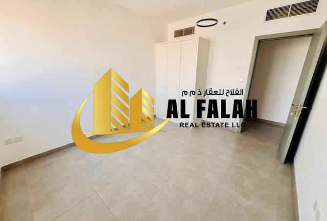 16092005 - Property Image 2