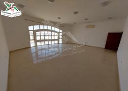 Apartment - 2 bedrooms - 3 bathrooms for rent in Al Ghail - Al Mutarad - Al Ain