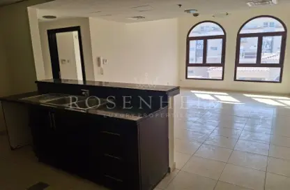 شقة - 2 غرف نوم - 2 حمامات للايجار في فورتوناتو - قرية الجميرا سركل - دبي