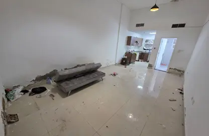 Apartment - Studio - 1 Bathroom for rent in Al Mowaihat 2 - Al Mowaihat - Ajman