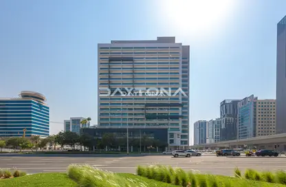 Apartment - 2 Bedrooms - 3 Bathrooms for rent in SOL Bay - Business Bay - Dubai