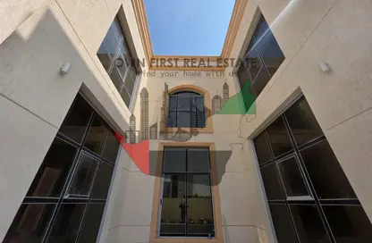 Villa - 5 Bedrooms - 7 Bathrooms for rent in Al Aweer 1 - Al Aweer - Dubai