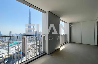 Apartment - 3 Bedrooms - 4 Bathrooms for rent in Downtown Views II Tower 2 - Downtown Views II - Zabeel 2 - Zabeel - Dubai