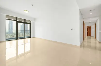Apartment - 3 Bedrooms - 5 Bathrooms for rent in Imperial Avenue - Downtown Dubai - Dubai