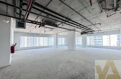 Full Floor - Studio - 1 Bathroom for sale in Oxford Tower - Business Bay - Dubai