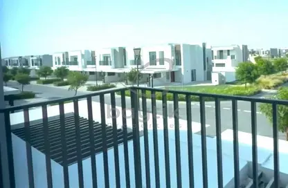 Apartment - 3 Bedrooms - 3 Bathrooms for rent in Greenviews 2 - EMAAR South - Dubai South (Dubai World Central) - Dubai