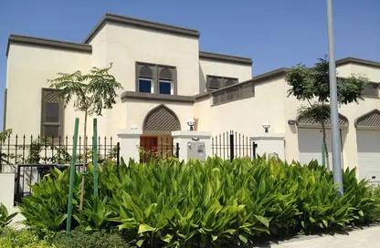 Villa - 3 Bedrooms - 4 Bathrooms for rent in Legacy - Jumeirah Park - Dubai