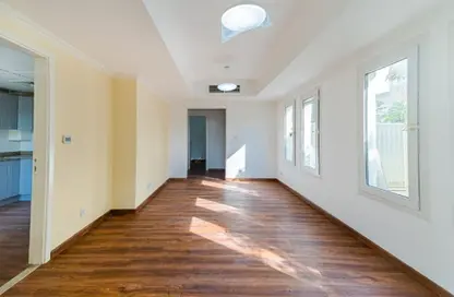 Townhouse - 2 Bedrooms - 3 Bathrooms for rent in Springs 4 - The Springs - Dubai