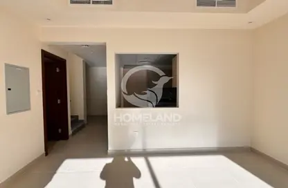 Empty Room image for: Townhouse - 3 Bedrooms - 4 Bathrooms for sale in The Fields - District 11 - Mohammed Bin Rashid City - Dubai, Image 1