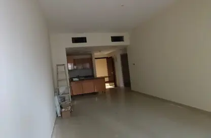 Apartment - 1 Bedroom - 1 Bathroom for rent in Al Majaz 2 - Al Majaz - Sharjah