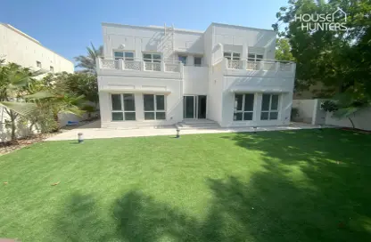 Villa - 5 Bedrooms - 5 Bathrooms for rent in Meadows 9 - Meadows - Dubai