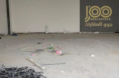 Warehouse - Studio - 1 Bathroom for rent in Umm Al Thuoob - Umm Al Quwain