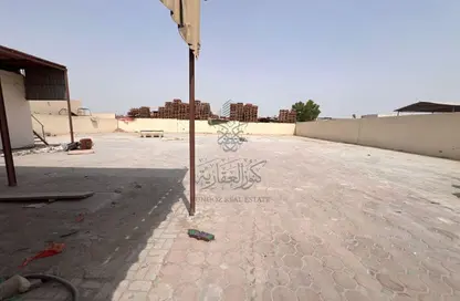 أرض - استوديو للبيع في الهنو - المنطقة الصناعية بالشارقة - الشارقة