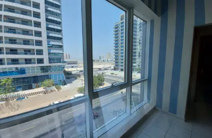 Apartment - 2 Bedrooms - 3 Bathrooms for sale in Golf Tower - Dubai Sports City - Dubai
