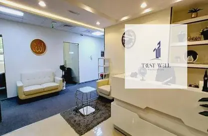 Office Space - Studio - 4 Bathrooms for rent in Al Sawari Tower - Al Khalidiya - Abu Dhabi