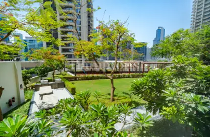 Apartment - 1 Bedroom - 2 Bathrooms for sale in Boulevard Crescent 2 - BLVD Crescent - Downtown Dubai - Dubai