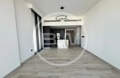 شقة - 2 غرف نوم - 3 حمامات للايجار في اكسفورد جاردنز - ارجان - دبي