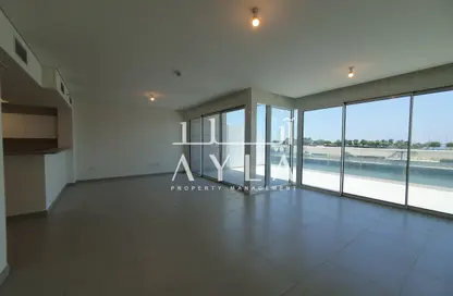 Apartment - 2 Bedrooms - 4 Bathrooms for rent in Al Seef - Al Raha Beach - Abu Dhabi